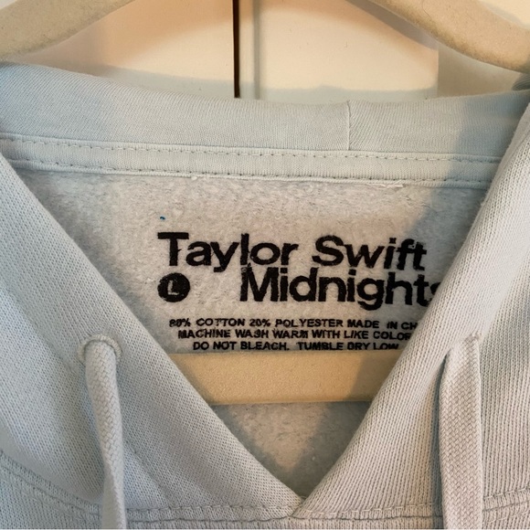 Official Taylor Swift Blue Midnights Sweatshirt Hoodie Never Worn Size L - Picture 5 of 5